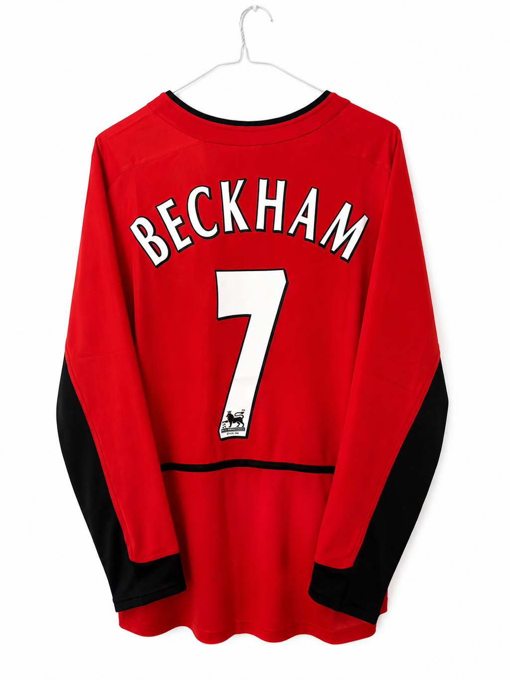 Manchester United Retro 2002 Home Shirt - Beckham 7 ( Medium )